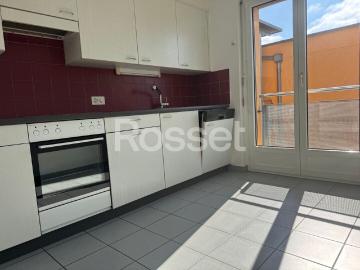 1st net rent offered! 3 room apartment 2nd floor