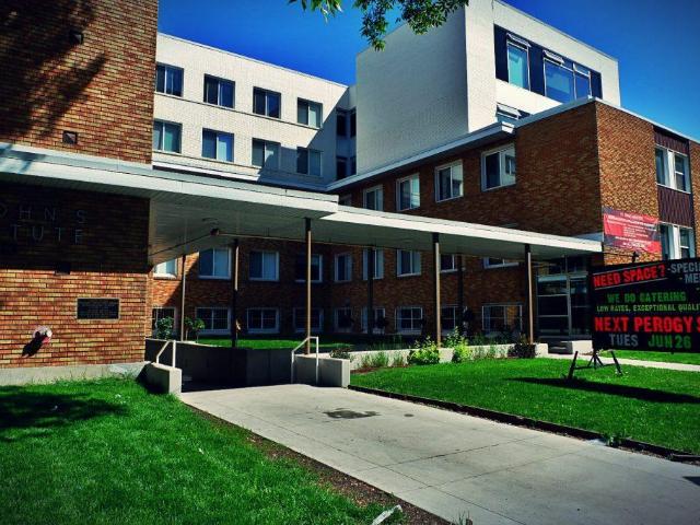 1Ten on Whyte 3 Bedroom Apartment for Rent