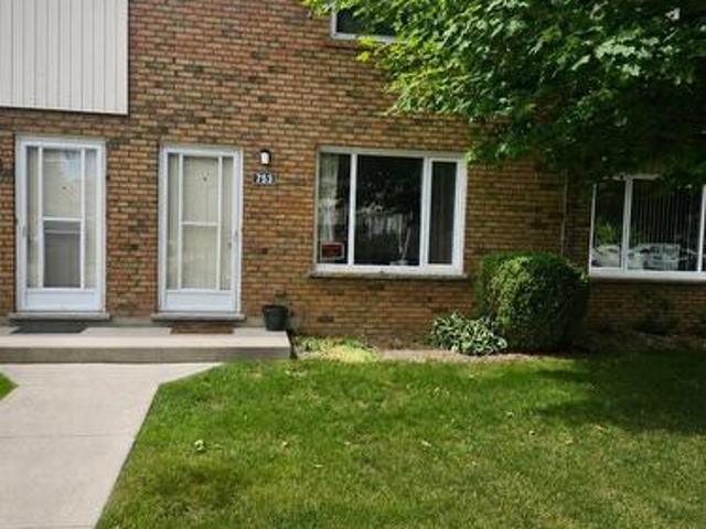 23 753 Walsh Street, Kincardine, ON, N2Z 1R2 townhouse for sale | Listing ID X13548 | Royal LePage
