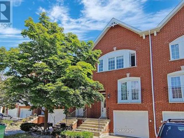 23 1588 South Parade Court, Mississauga, ON, L5M 6E7 townhouse for sale | Listing ID W13858 | Royal LePage