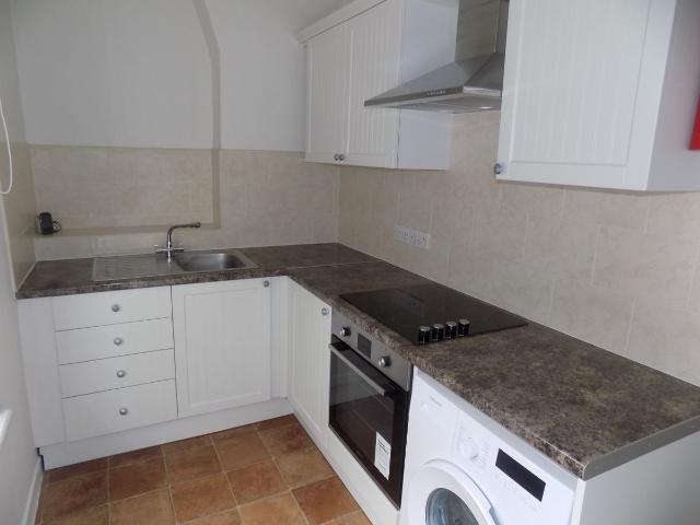 23 27 Market Place, Ashbourne, Derbyshire DE6, 1 bed flat to rent, £550 pcm | PrimeLocation