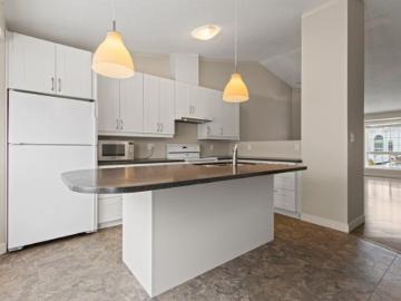 Tawa, Edmonton, Alberta - Garden, Fireplace