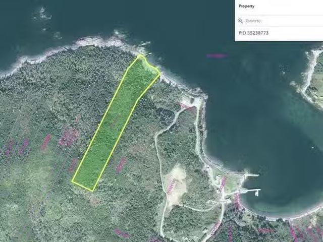 23 3 Hendsbee Wharf Road, Phillips Harbour, NS, B0H 1N0 vaca.