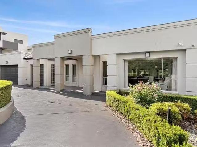 23 Timbarra Crescent, O'malley, ACT 2606