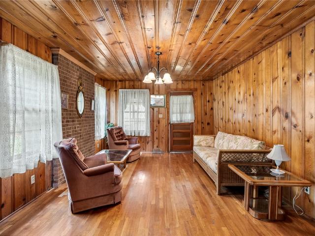 23 Tolar Road