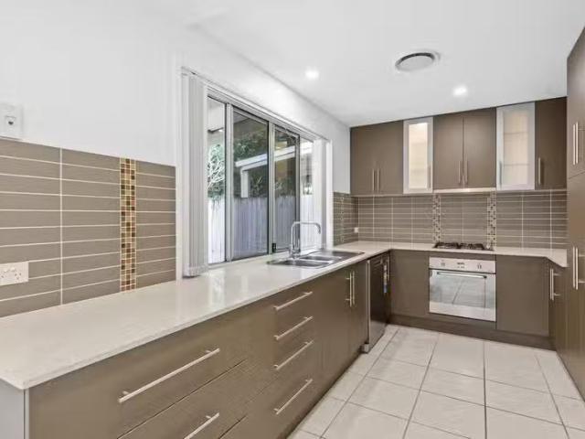 23 Trackson Street, ALDERLEY, QLD 4051 Townhouse Leased
