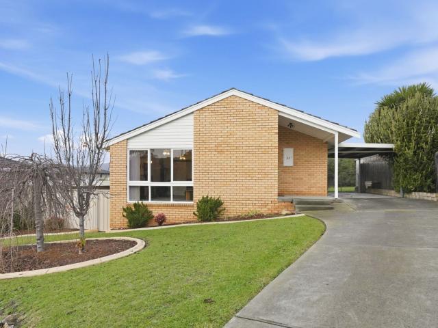 23 tracy road, austins ferry