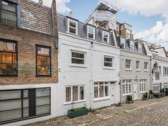 23 Upbrook Mews, London, W2 3HG, United Kingdom | 3 bed house for rent #136266753 | Rentberry