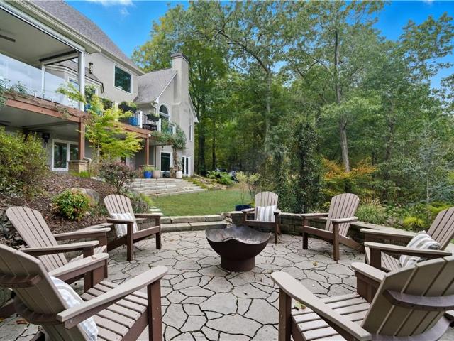 23 Vista Woods Lane SE