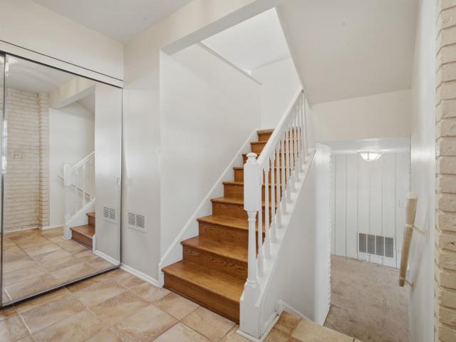 23 W Suffield Drive