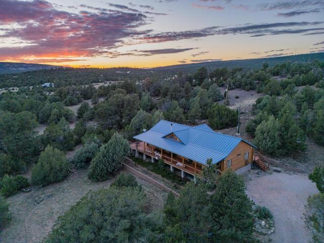 23 W Sunflower Drive