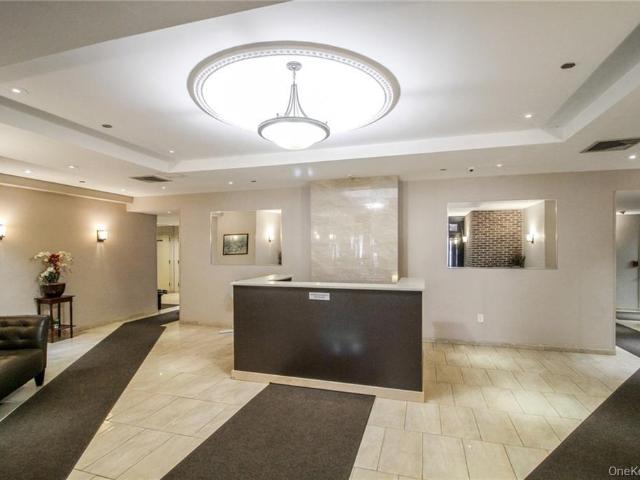 23 Water Grant Street 8I