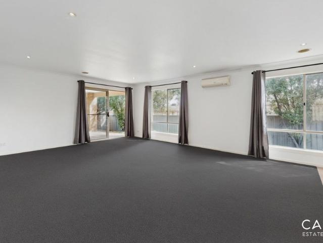 23 Waterloo Road, Cranbourne East