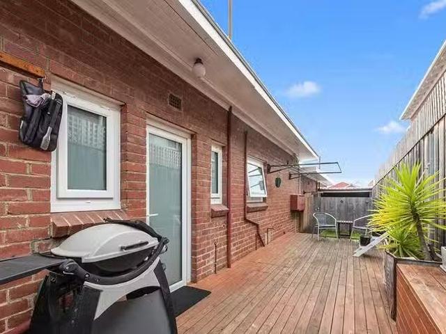 2/3 Watkins Avenue, West Hobart, TAS 7000