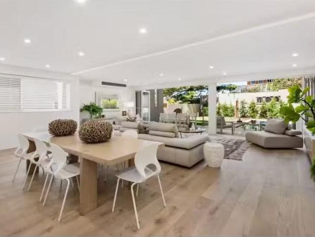 23 Weonga Road, Dover Heights House for rent Listed by Samuel.