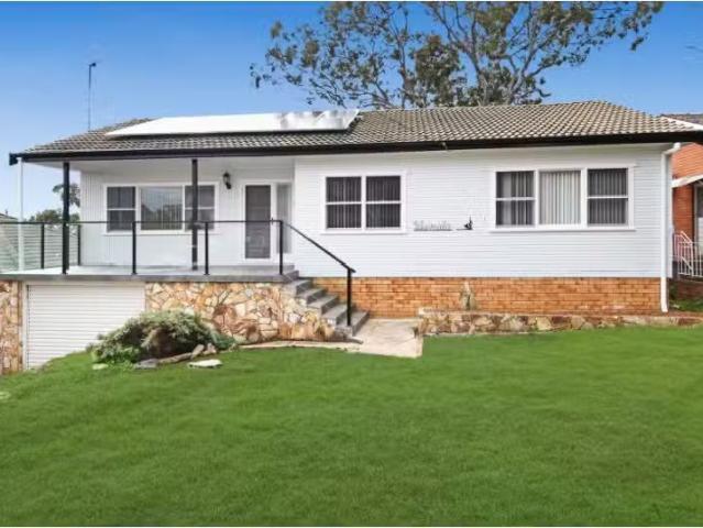 23 White Street, West Bathurst House for rent Listed by Bathu.