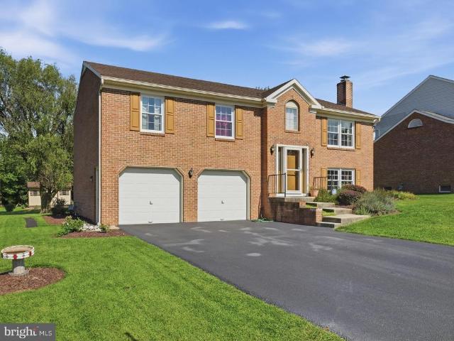 23 Whittier Heights