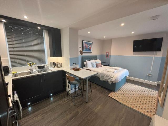 23 Windsor Court, Windsor Street, Brighton BN1, Studio to rent, £1,200 pcm | PrimeLocation