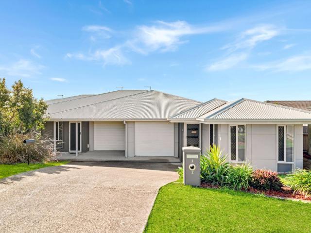 2/3 Winkler Court, YARRABILBA, QLD 4207