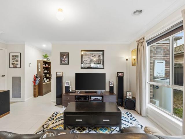 23 Wilsons Ln, Sebastopol, VIC, 3356