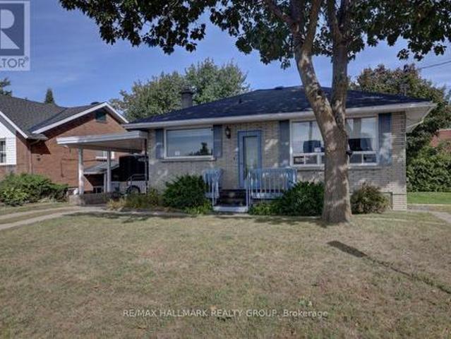 23 Wright Street, Ottawa, ON, K1K 2C8 house for sale | Listing ID X13820 | Royal LePage