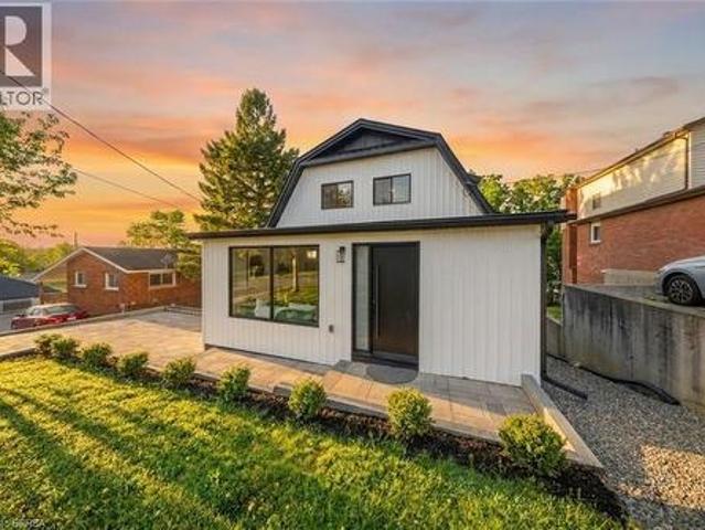 23 Aberdeen Street, Caledonia, ON, N3W 1C8 house for sale | Listing ID 40853 | Royal LePage