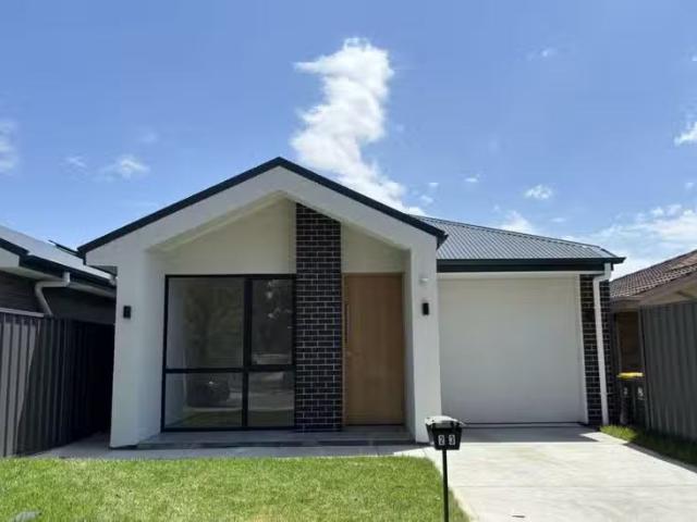 23 Albert Street, WINDSOR GARDENS, SA 5087 House for Rent