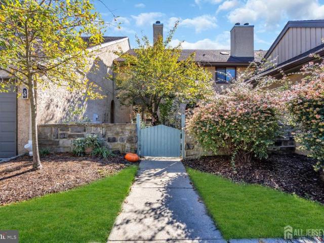 23 Ashford Drive