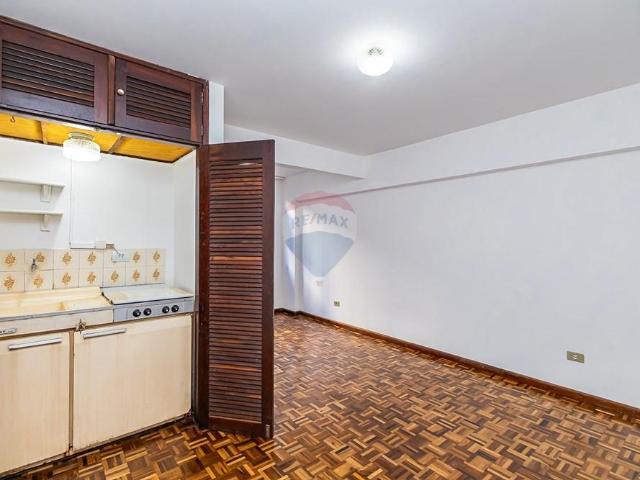 23 Área Útil Apartamento Alugar, 1 Dormitórios localizado em Rua Nilo Cairo, 232, Centro, Curitiba, Paraná, 80060 050 | Brasil