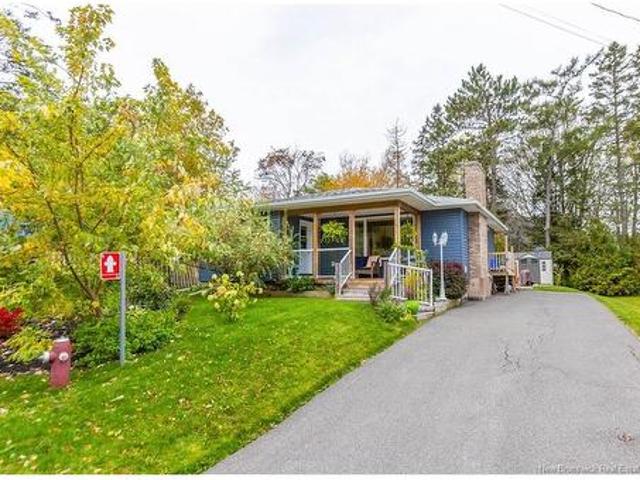23 Bickerton Ave, Sackville, NB, E4L 3M8 house for sale | Listing ID NB149537 | Royal LePage