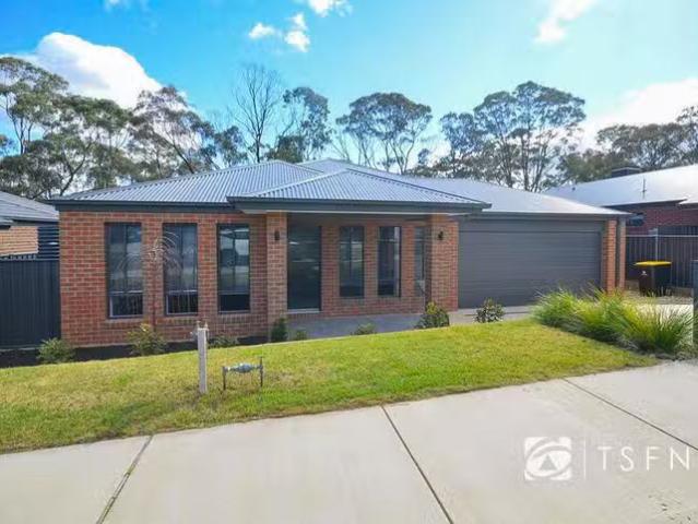 23 Bolitho Terrace, Maiden Gully, VIC 3551