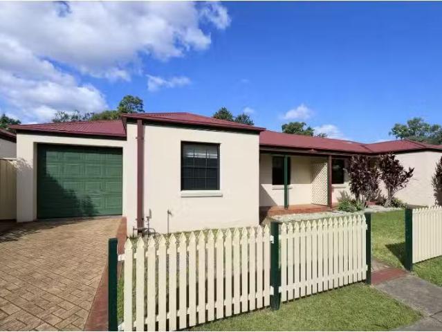 2/3 Budgeree Road, TOONGABBIE Apartment for rent Listed by To.
