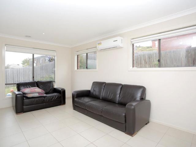 23 Cannington Grove, Sunbury VIC 3429