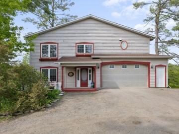 23 Ch. Lockhart, Val Des Monts, QC, J8N 2R9 house for sale | Listing ID 22156 | Royal LePage