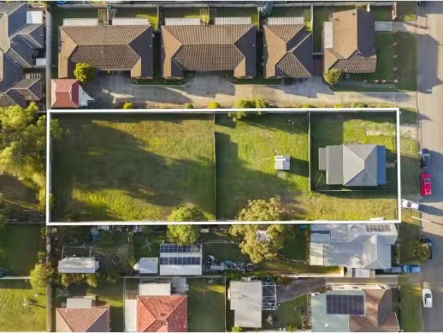 23 Chidgey Street, Cessnock House for rent Listed by Natasha.