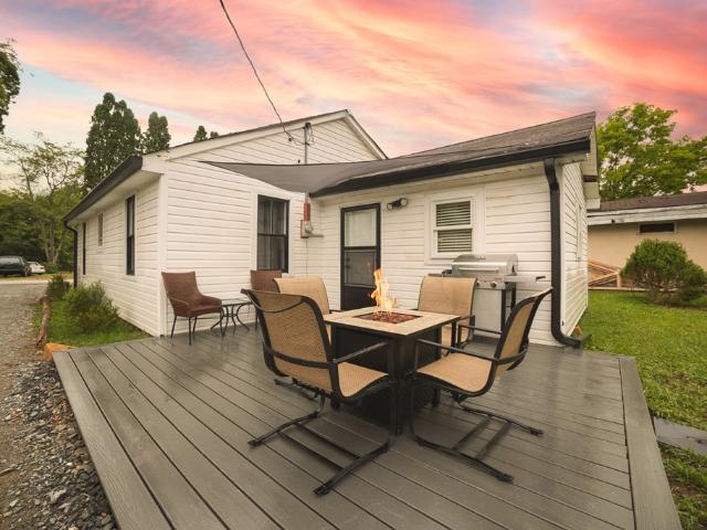 23 Cody Street