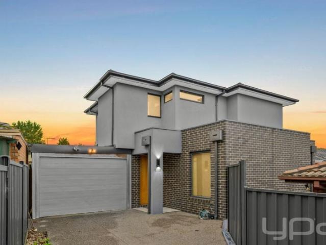 2/3 Cosgrove Court, Meadow Heights