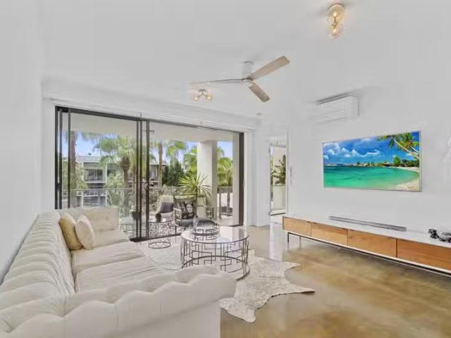 23 Curlew/154 musgrave Avenue, Southport, QLD 4215 Unit for.