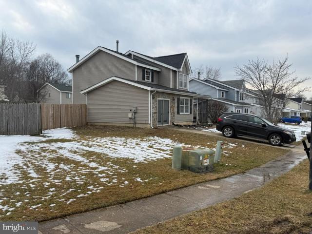 23 Danbury Dr, Newark, DE 19702 | MLS #DENC2097