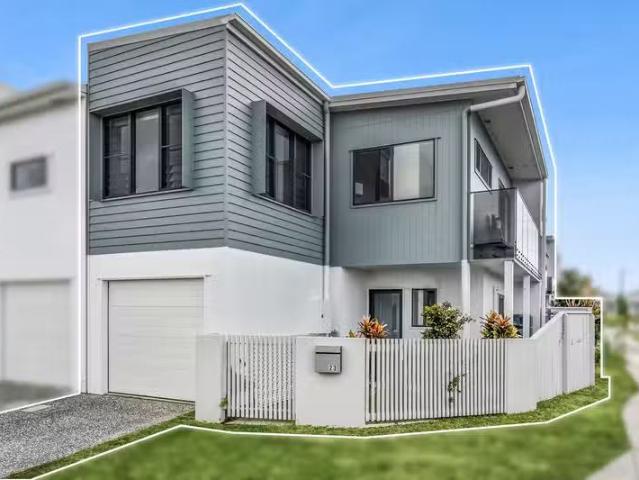 23 Daisy Street, NIRIMBA, QLD 4551 Townhouse for Rent