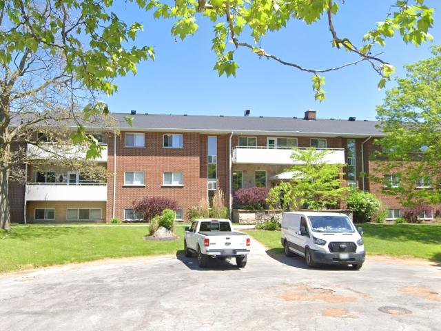 23 Dauphine Place, Welland, Ontario, L3C2T3 2 Bedroom 1 Bath [object Promise] for Rent