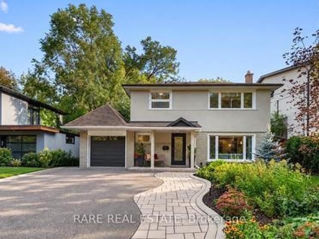 23 Dellbank Road, Toronto, ON, M3H 4M9 house for sale | Listing ID C14004 | Royal LePage