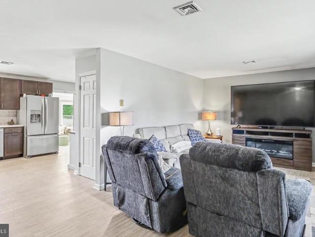 23 Dewalt Drive