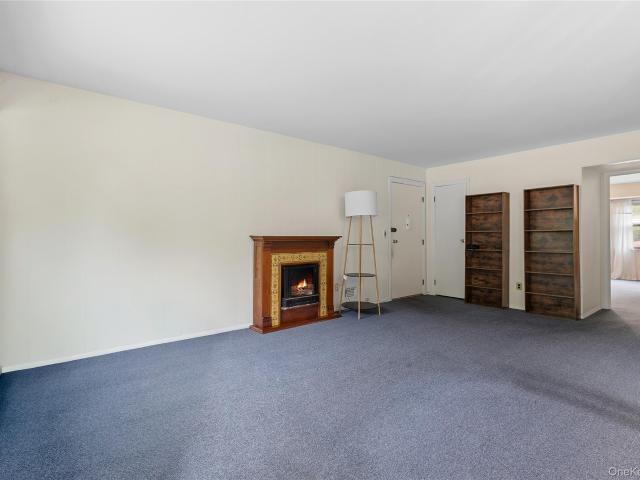 23 Dorset Court F