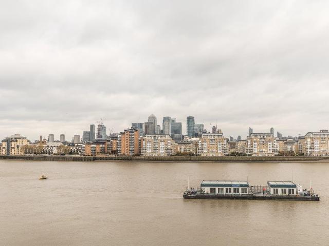 23 Dowells Street, London, SE10