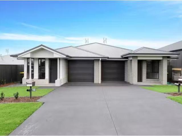 23 Fanning Street, Gillieston Heights Townhouse for rent List.