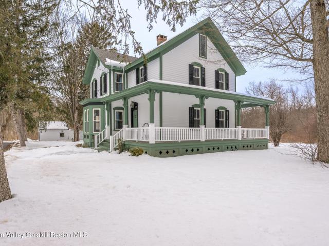23 Frog Alley, Old Chatham, NY 12136 | MLS #20261