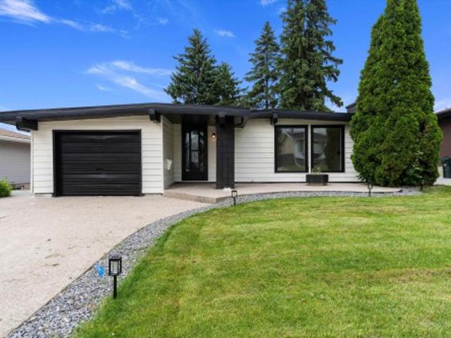 23 Gillingham Crescent, Sherwood Park, AB, T8A 2X5 house for sale | Listing ID E4504 | Royal LePage