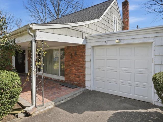 23 Hartley Road