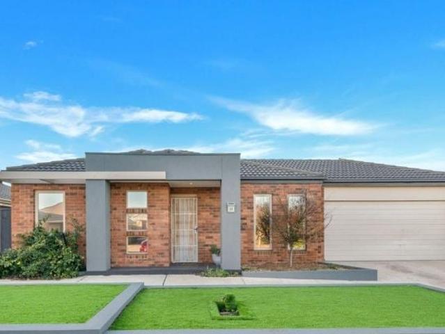 23 Haslewood Street, Point Cook